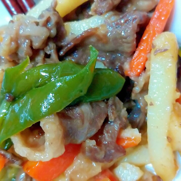 青椒肉絲☆じゃがいもでボリュームアップ!